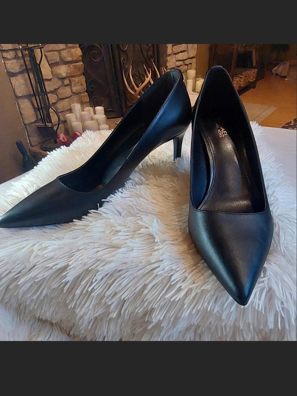 Michael Kors Alina Flex Black Leather Pointed Pumps 7.5 Like Worn Once